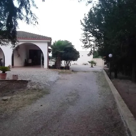 Studio In With Enclosed Garden And Wifi 8 Km From The Beach * Nardò